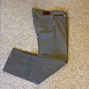 Men’s Dockers Jeans. Size 36. Olive green